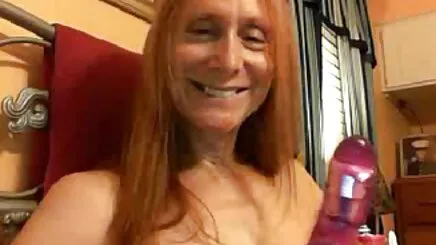 Tóc phá trinh gái 18 đỏ webcam