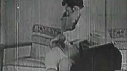 Un algerien mong phim set18+ đợi sa femme với một boy